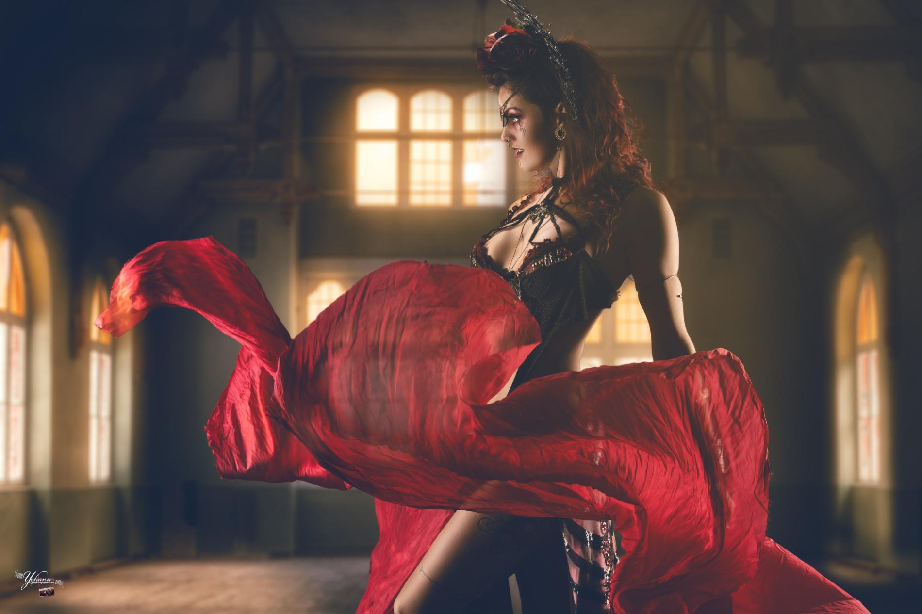 soir&eacute;e cabaret